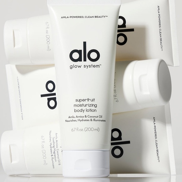 NWT ALO Yoga Wellness Set (4 Mini/Travel Size Items) - Picture 3 of 7